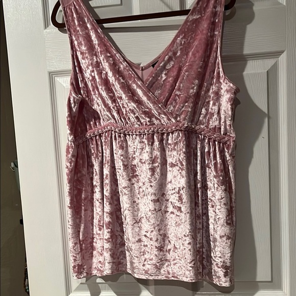 Torrid Pink  velvet Tank Top - Picture 1 of 6